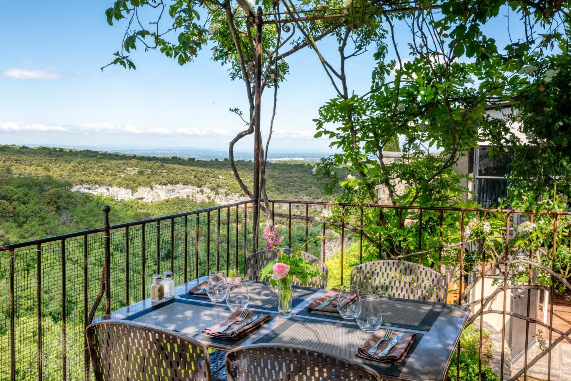 Hotel Restaurant Les Remparts Венаск Екстериор снимка