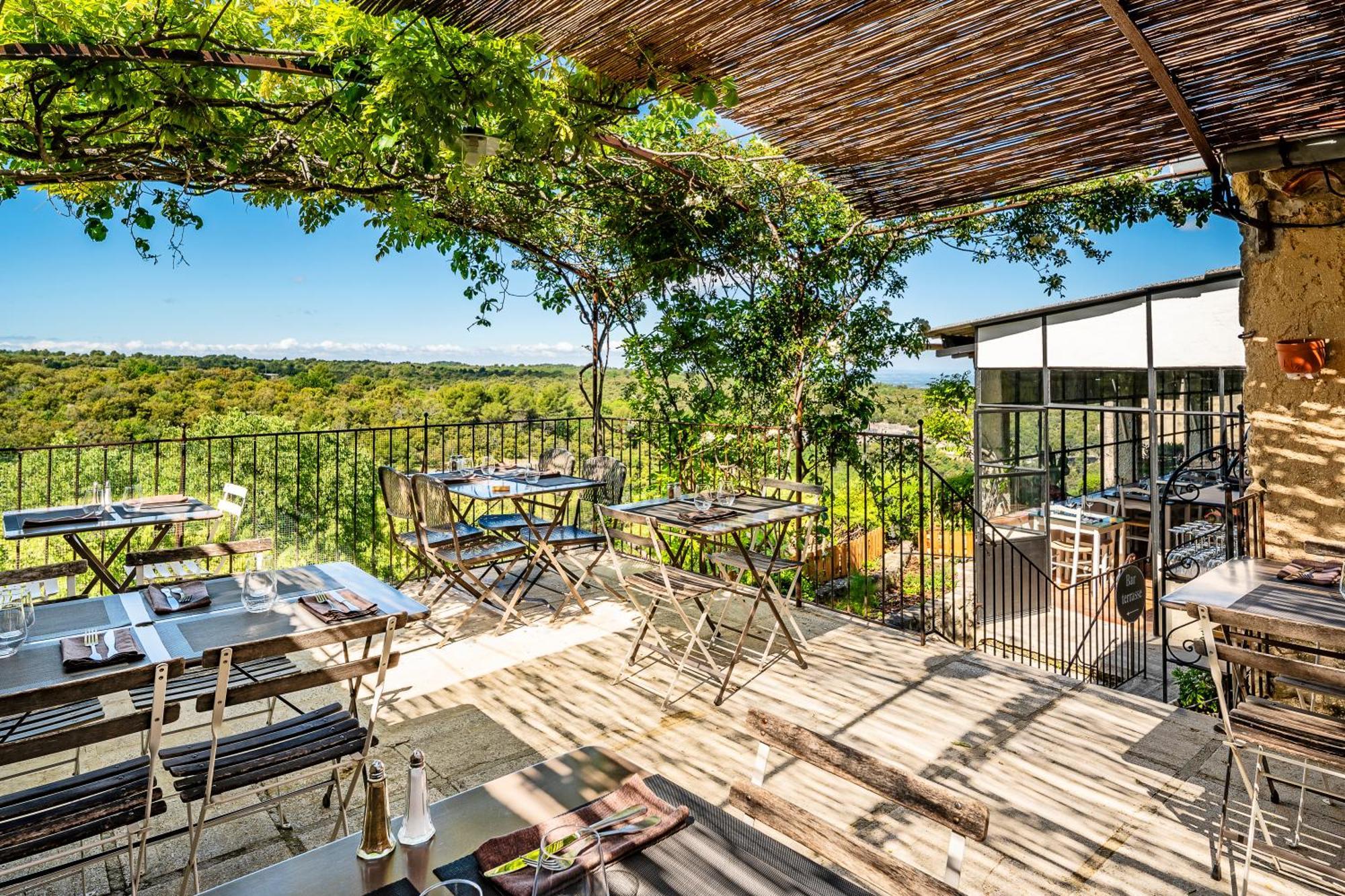 Hotel Restaurant Les Remparts Венаск Екстериор снимка